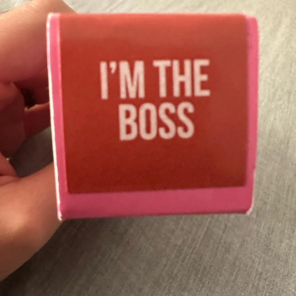 Jeffree Star The Gloss - Vibrant Coral - Picture 2 of 4